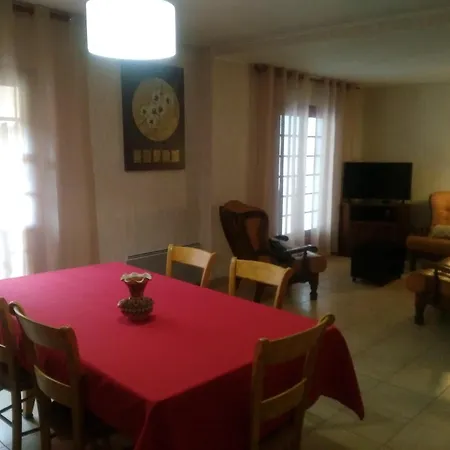 La Maison D'emma * Avene