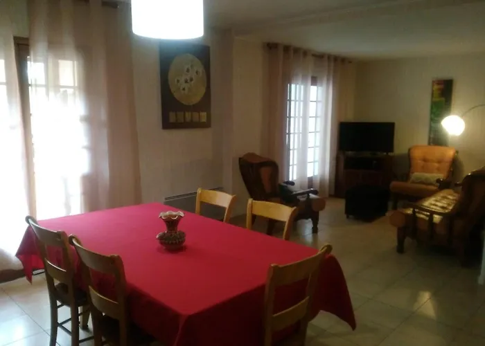 La Maison D'emma * Avene